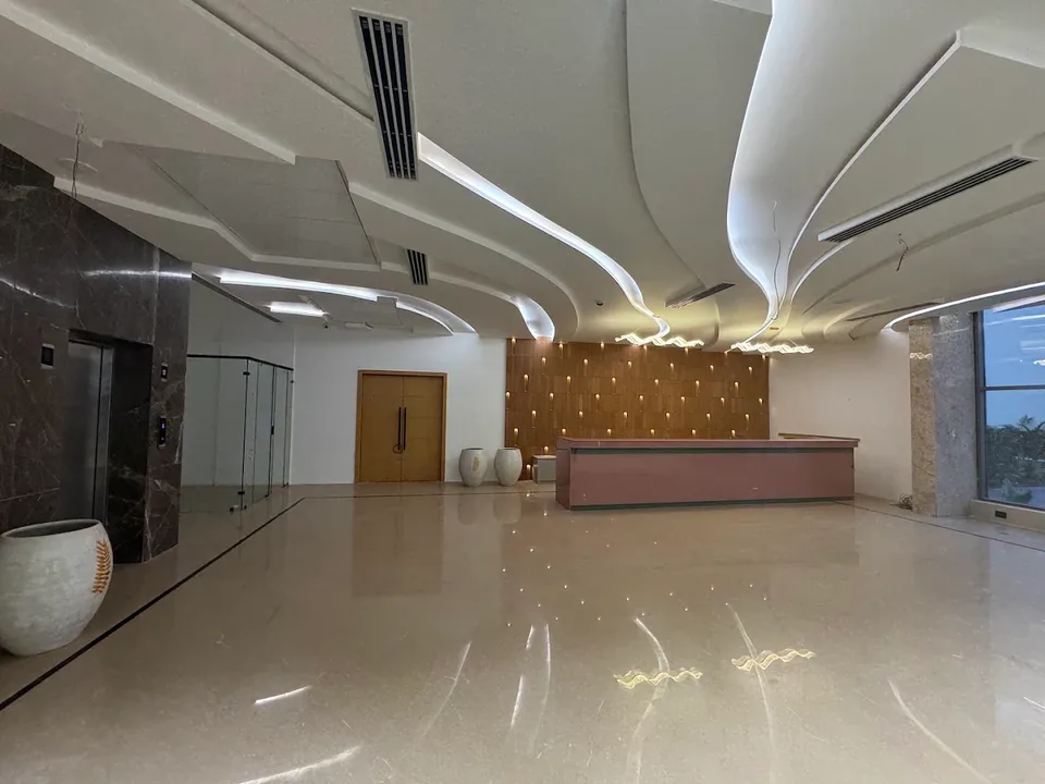 Golden Sands reception lobby